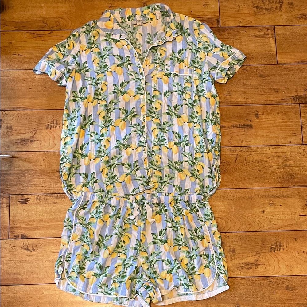 LOFT Lemon Print Sleepwear Set